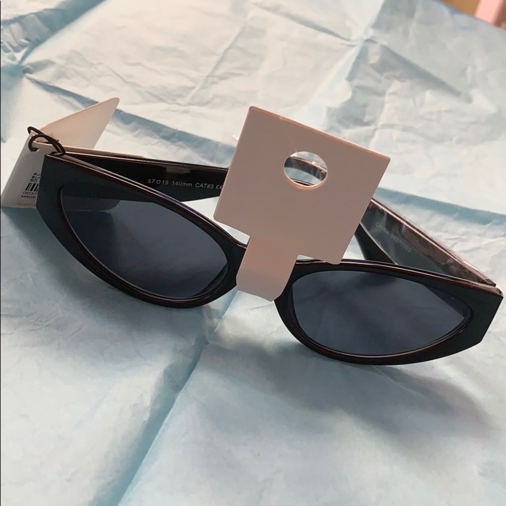 Sunnies